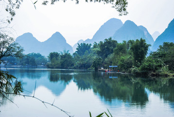 哪些养生知识适合在秋季发给顾客？