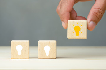 两个人互相暗恋有什么特征？