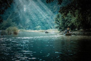 两个人互相暗恋有什么特征？